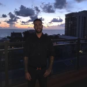 Meet your Posher, Sam